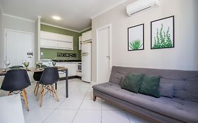 Pos73B - Climatizado, Tv Smart, Prox Av. Brasil